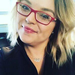 Meet your Posher, Nikki